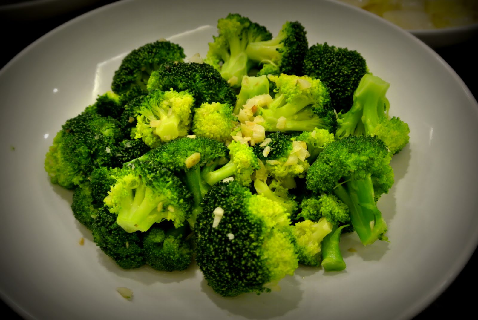 Stir Fried Broccoli
 e Hour Cook Stir Fried Broccoli