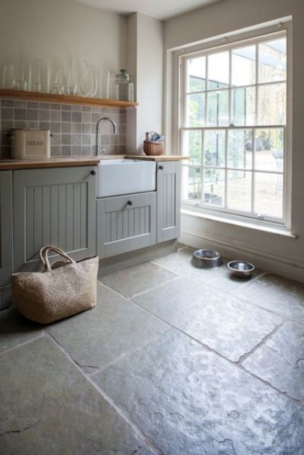 Stone Kitchen Floor Tiles
 30 Practical And Cool Looking Kitchen Flooring Ideas