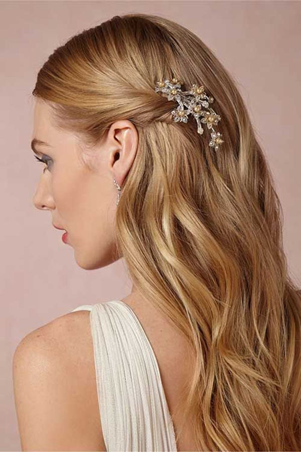 Straight Wedding Hairstyle
 Straight Wedding Hair Inspirations for Your Big Day
