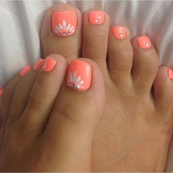 Summer Toe Nail Colors
 50 Cute Summer Toe Nail Art and Design Ideas for 2020