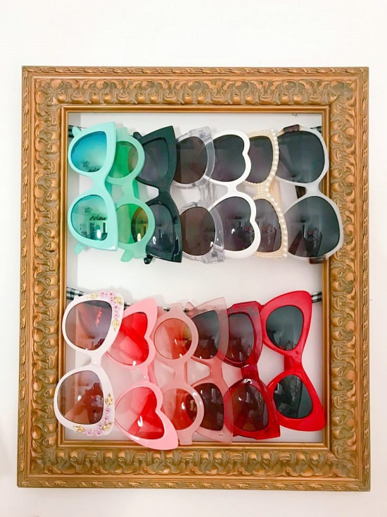Sunglass Organizer DIY
 21 Creative DIY Sunglasses Holder Ideas ⋆ Bright Stuffs