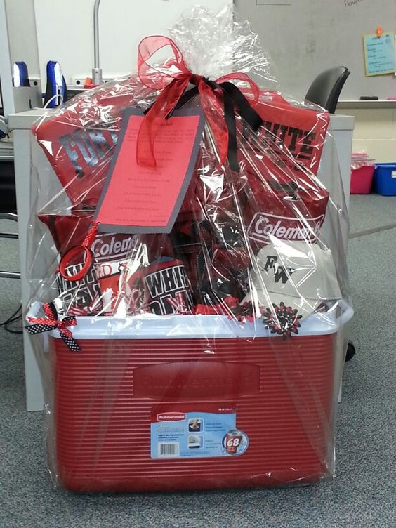 Tailgating Gift Basket Ideas
 Third Grade s PTO basket I just had to put it on here