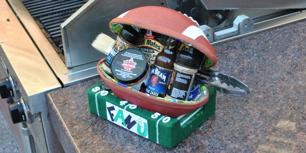 Tailgating Gift Basket Ideas
 Fan of U Football Gift Set