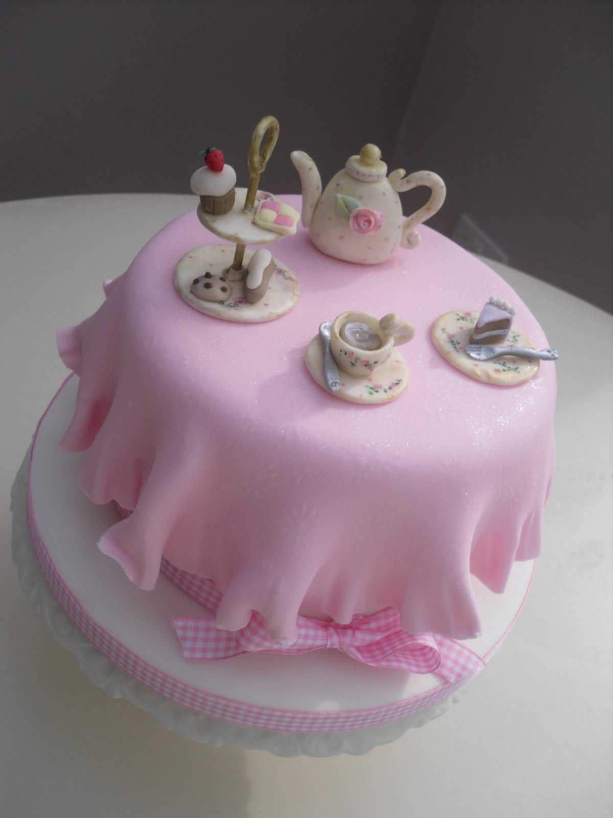 Tea Party Cupcake Ideas
 Katies Cupcakes Tea Party Cake