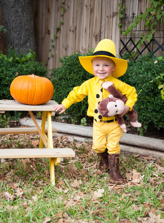 Toddler Halloween Costumes DIY
 13 Clever Halloween Costumes for Kids Spooky Little