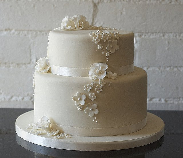 Two Tier Wedding Cake
 Wedding Cakes – SERYNNA