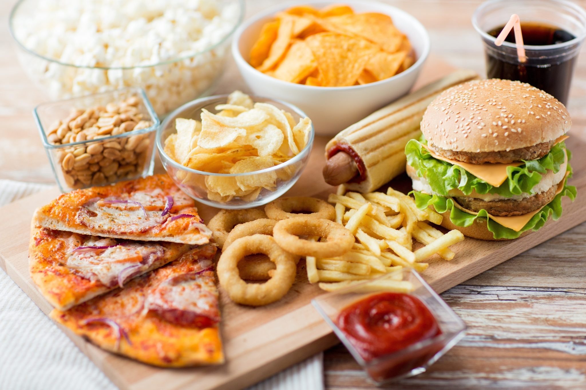Un Healthy Snacks
 6 Steps To Tackle Junk Food Cravings