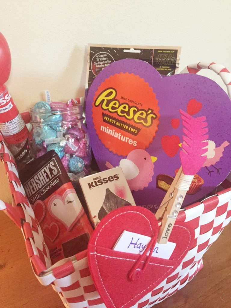 Valentines Day Gift Baskets Kids
 Celebrate Valentine s Day with Gift Baskets for Kids