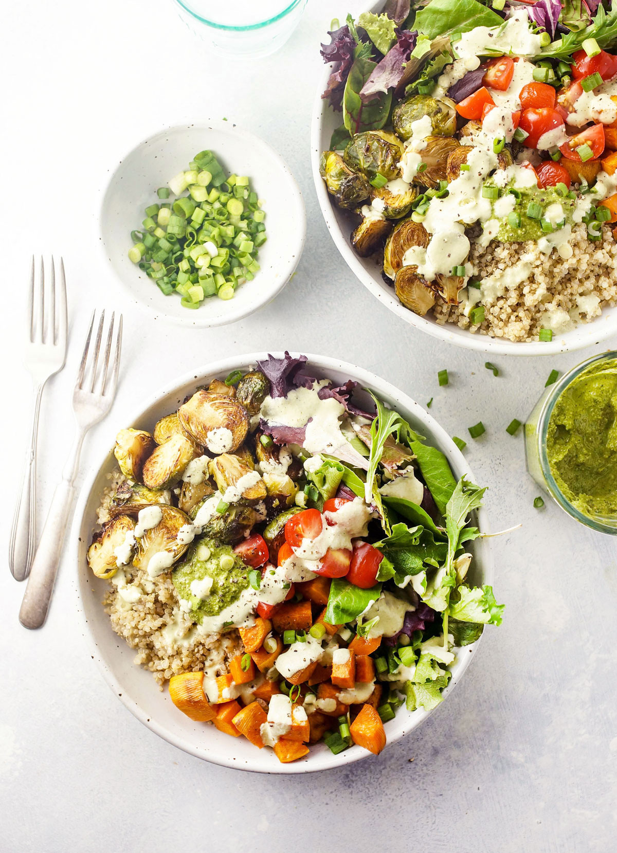 Vegetarian Quinoa Bowl Recipes
 Make Ahead Detox Roasted Ve able Quinoa Bowls