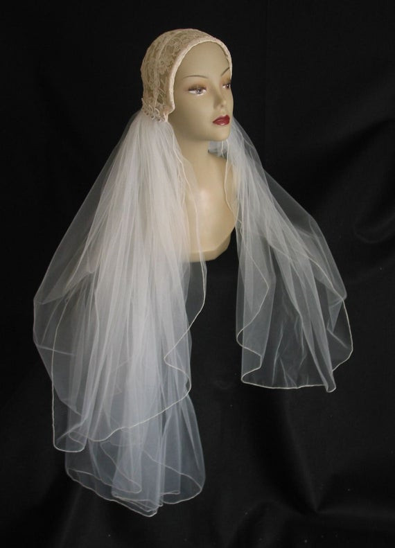 Vintage Veils Wedding
 Vintage 1950s Wedding Beaded Lace Juliet Cap Headpiece Veil