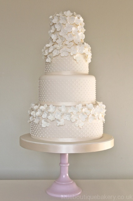 Wedding Cake Gallery
 Wedding Cake Gallery with Enchanting Designs MODwedding