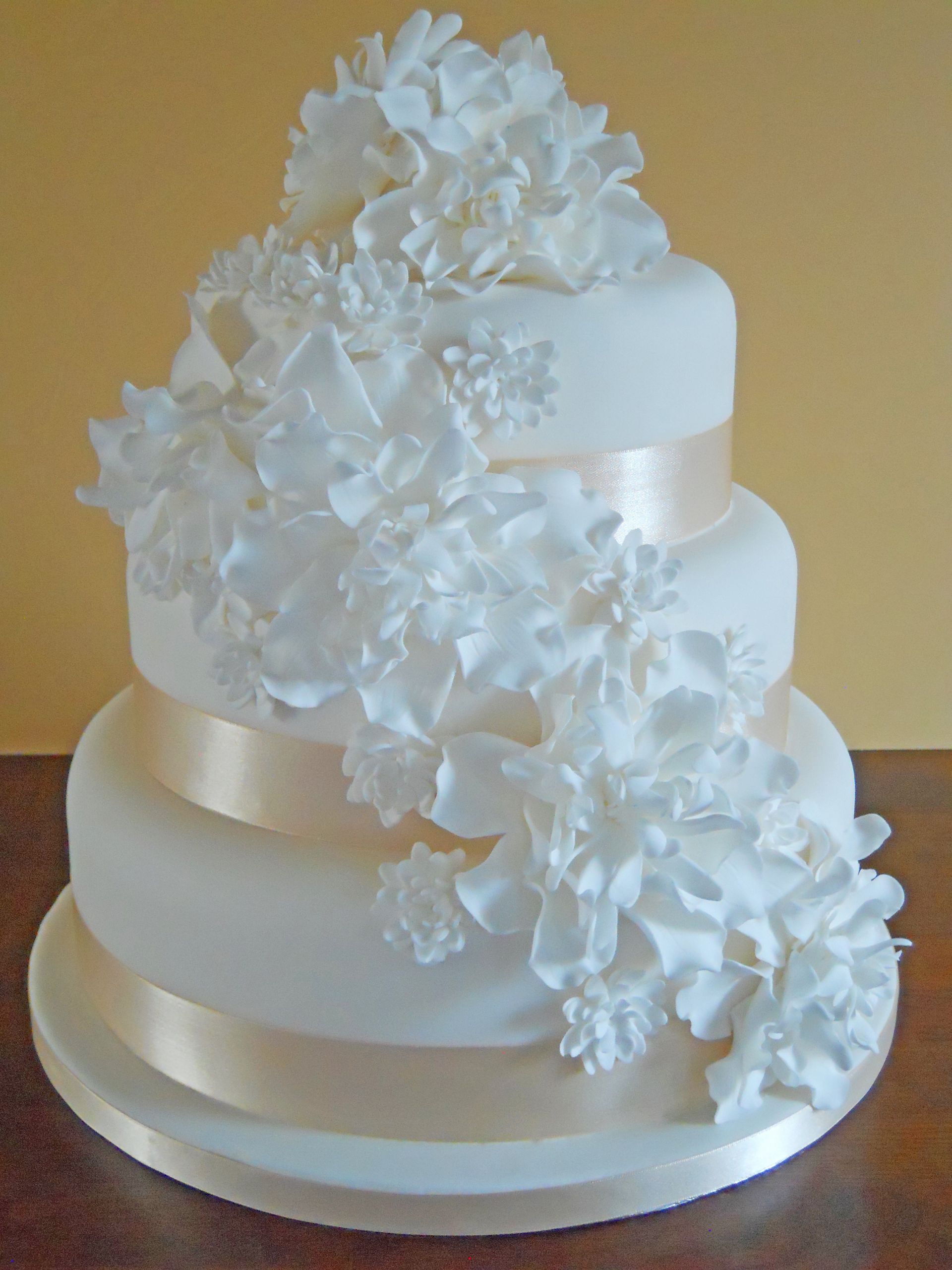 Wedding Cake With Flowers
 tier