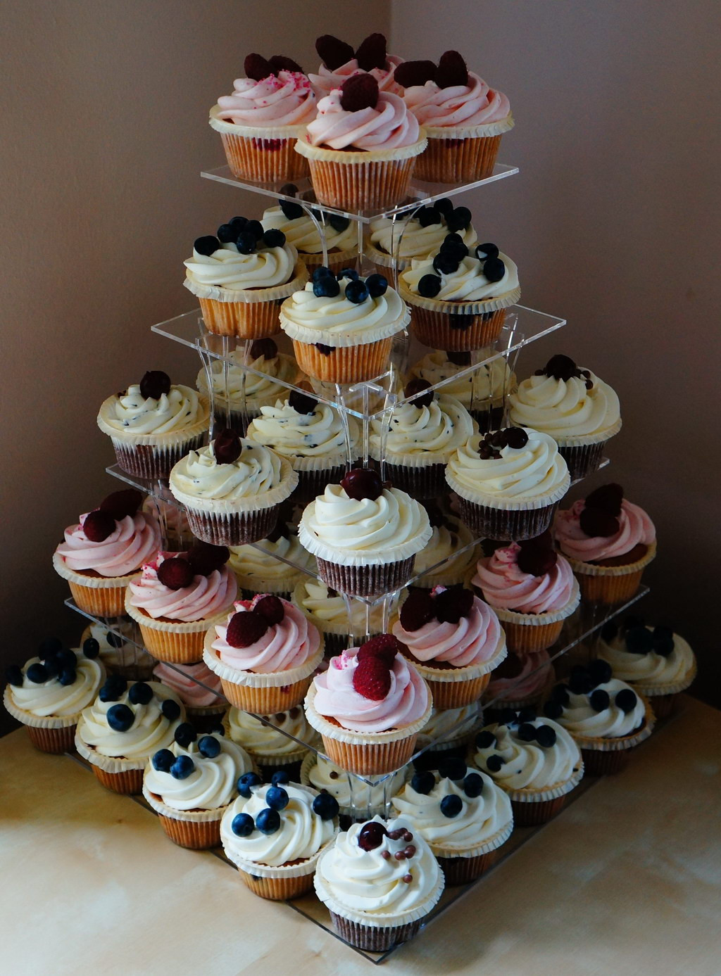 Wedding Cakes And Cupcakes
 London Patisserie Wedding Cupcakes Cake