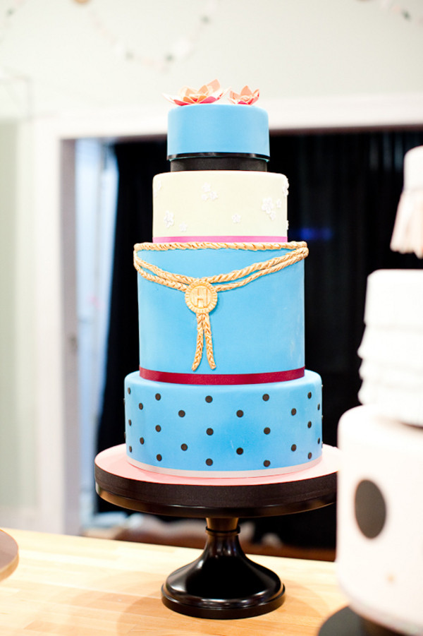Wedding Cakes Baltimore
 A Fashion Show of Cake United With Love