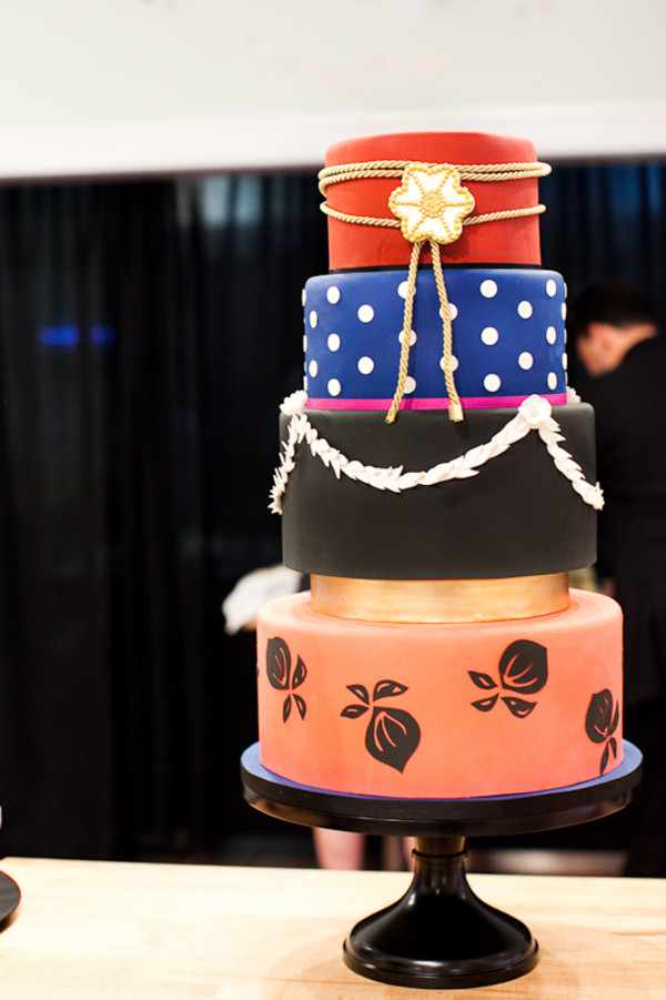 Wedding Cakes Baltimore
 A Fashion Show of Cake United With Love