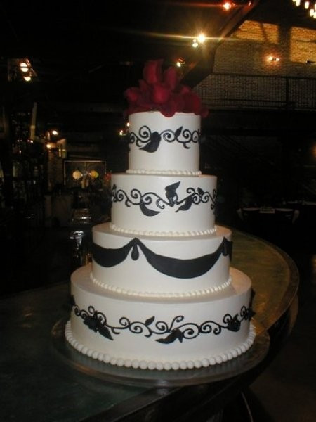 Wedding Cakes Denver
 Gateaux Pastries Wedding Cake Denver CO WeddingWire