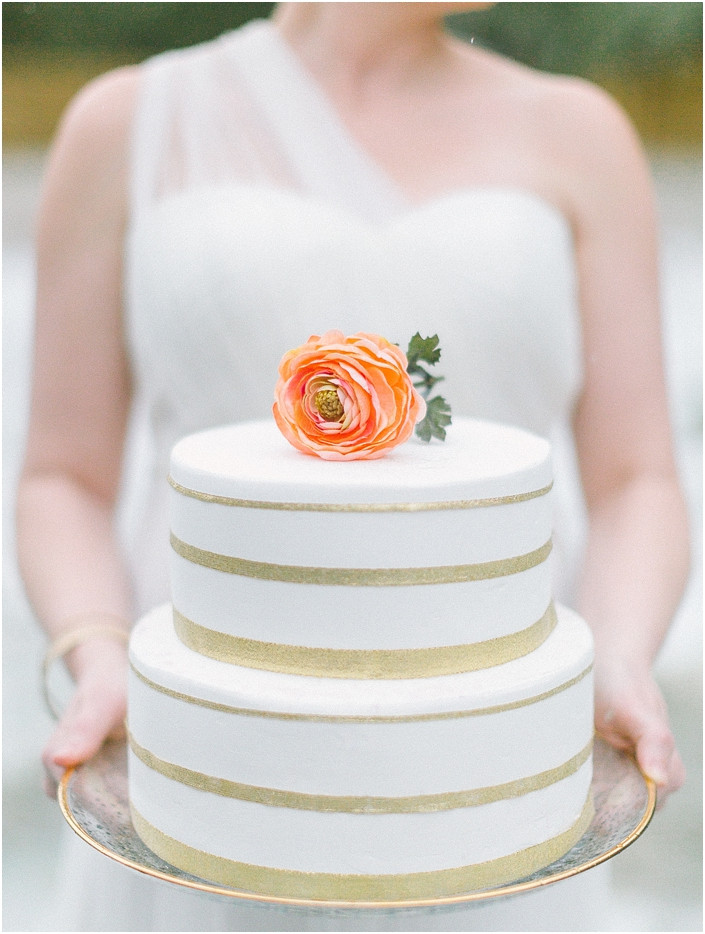 Wedding Cakes DIY
 DIY Faux Wedding Cake