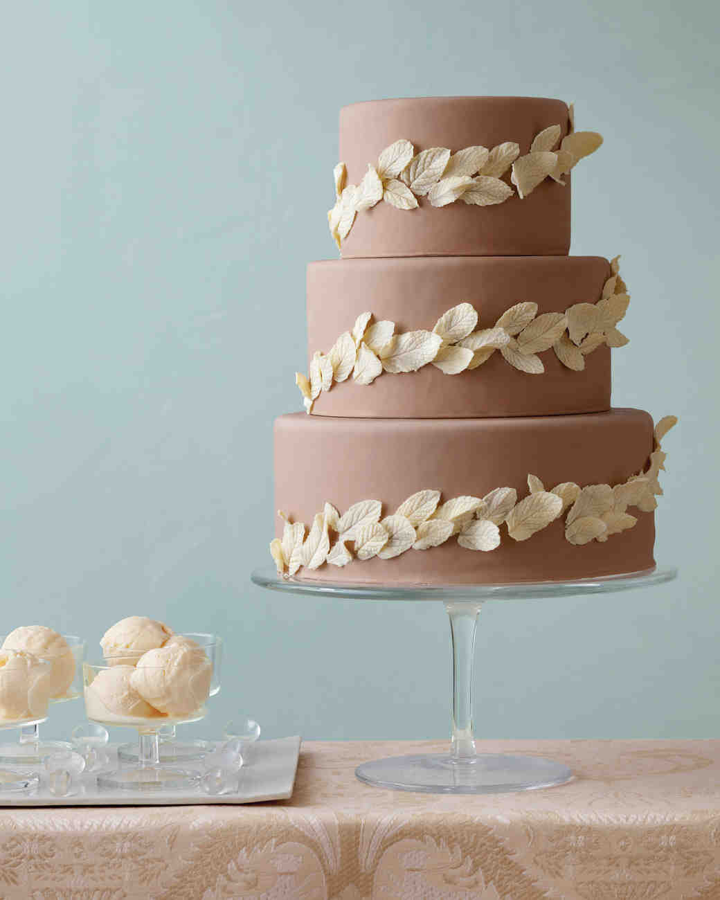 Wedding Cakes DIY
 11 DIY Wedding Cake Ideas That Will Transform Your Tiers
