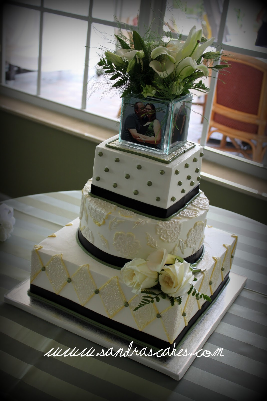 Wedding Cakes Pics
 Latest Wedding Cakes