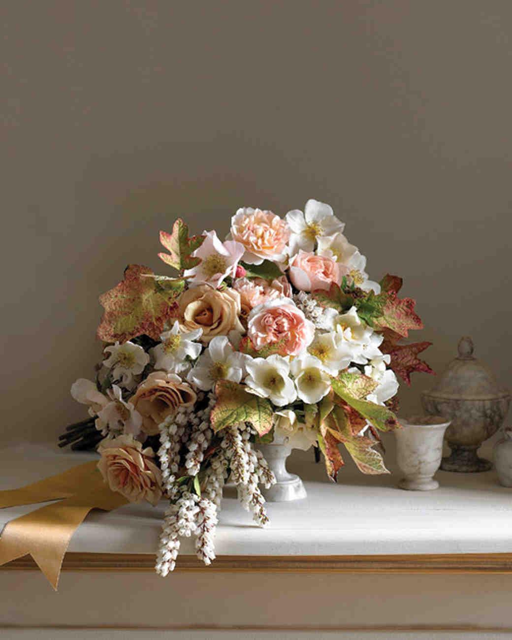 Wedding Flower Designs
 Classic Wedding Floral Arrangements