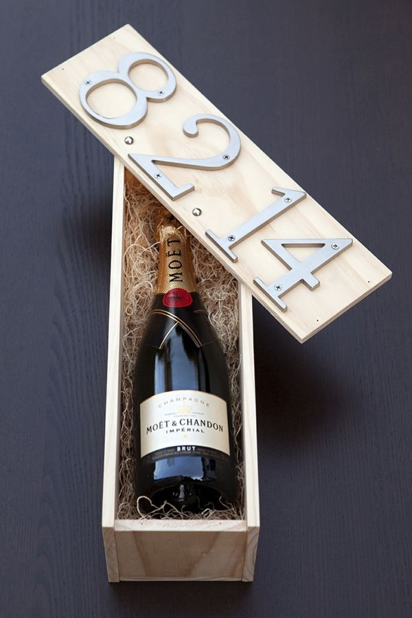 Wedding Gift Ideas Couple
 Make your own wedding ceremony wine box