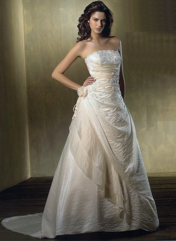 Wedding Gowns Pictures
 Simple Bridal Wedding Gowns