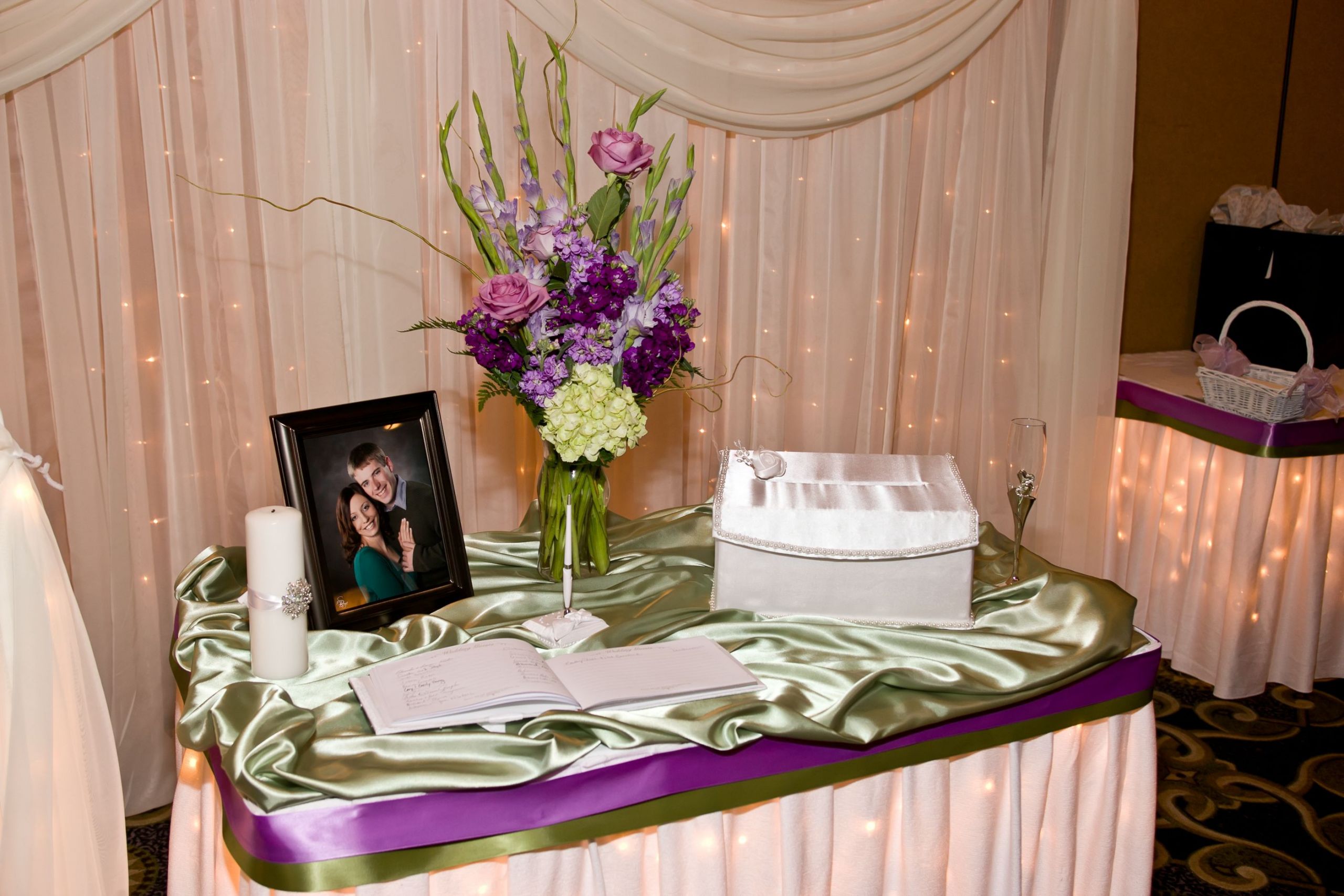 Wedding Guest Book Decoration Ideas
 Guest Book Table Decorations