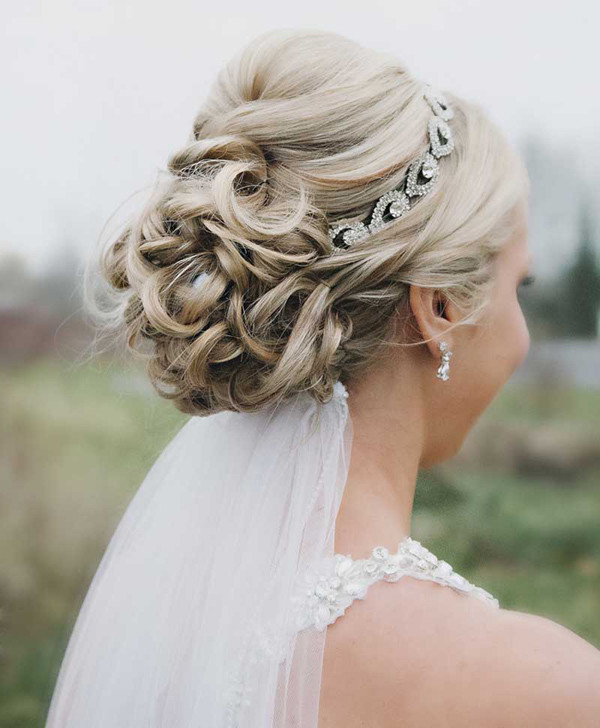 Wedding Hairstyles For Older Brides
 39 Stunning Wedding Veil & Headpiece Ideas For Your 2016