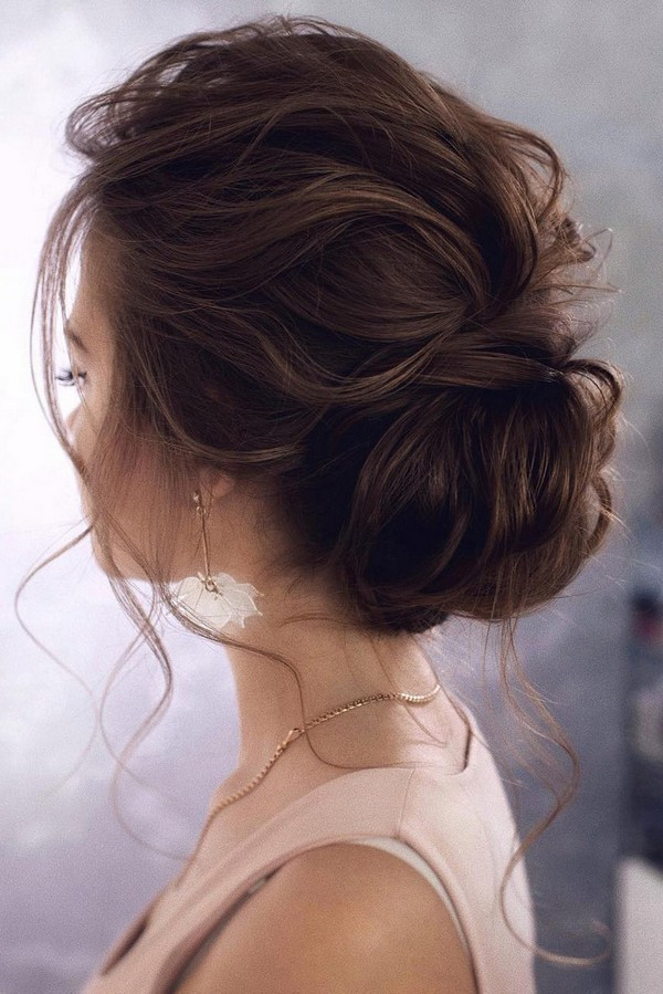 Wedding Hairstyles Low Buns
 15 Stunning Low Bun Updo Wedding Hairstyles from