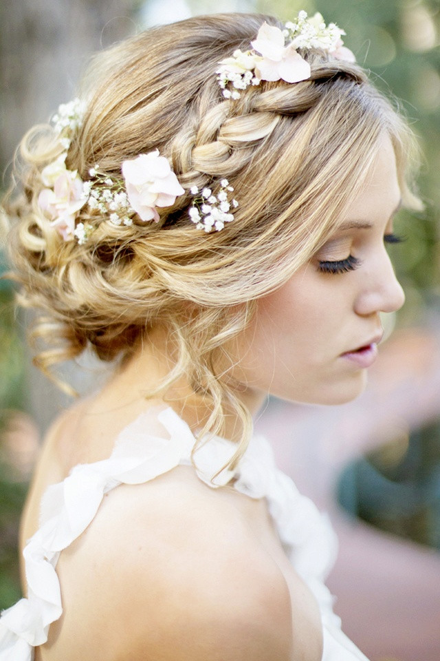 Wedding Hairstyles With Flowers
 Classic Wedding Hair Updos with Braids Women Hairstyles
