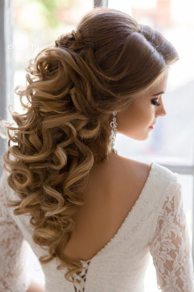 Wedding Hairstyles With Hair Down
 10 Gorgeous Half Up Half Down Wedding Hairstyles