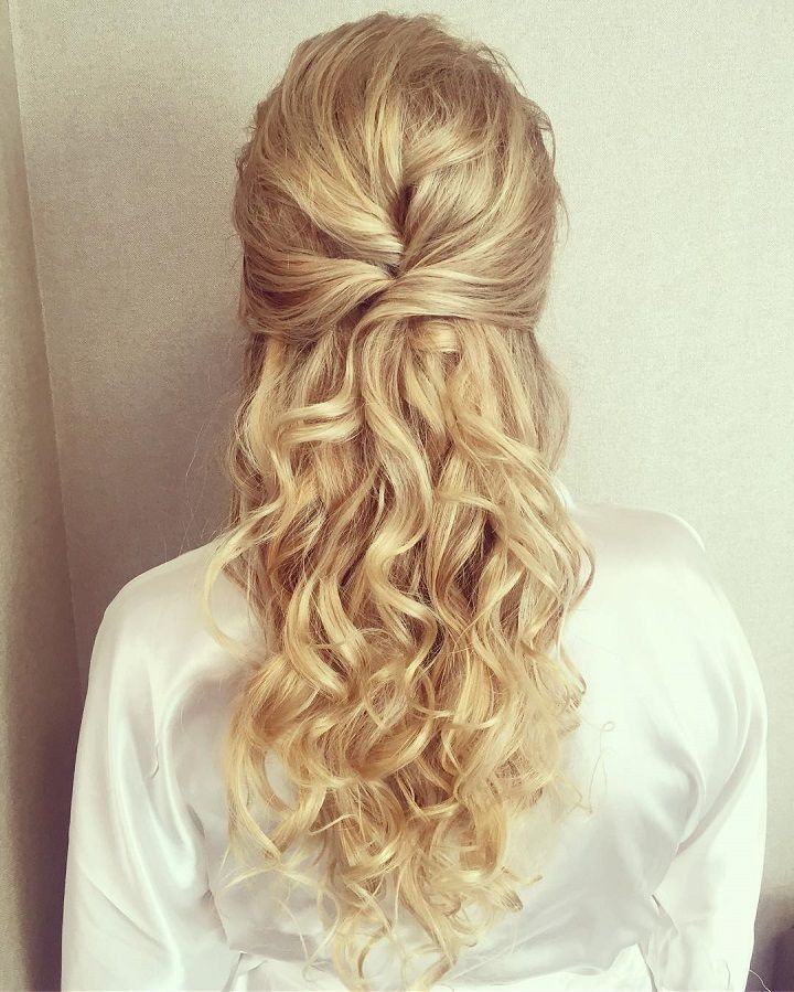 Wedding Hairstyles With Hair Down
 Top 3 Half Up Half Down Wedding Hairstyles to Try