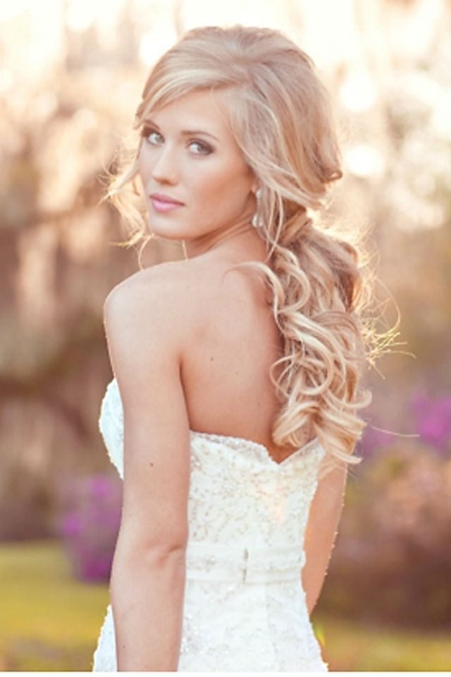 Wedding Hairstyles With Hair Down
 16 Overwhelming Half Up Half Down Wedding Hairstyles