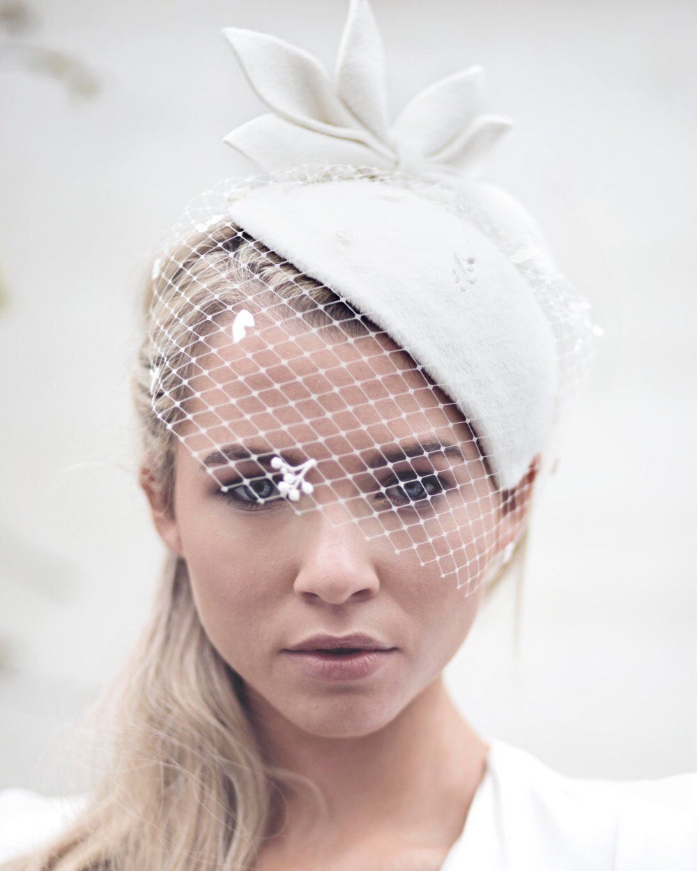 Wedding Hat Veil
 Wedding Veil Bridal Hat Vintage Style Felt Hat f White