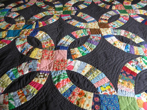 Wedding Ring Quilt
 Double Wedding Ring Quilt