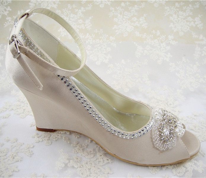 Wedding Shoes With Rhinestones
 Free Shipping Rhinestones Bridal Shoes Women s Wedding