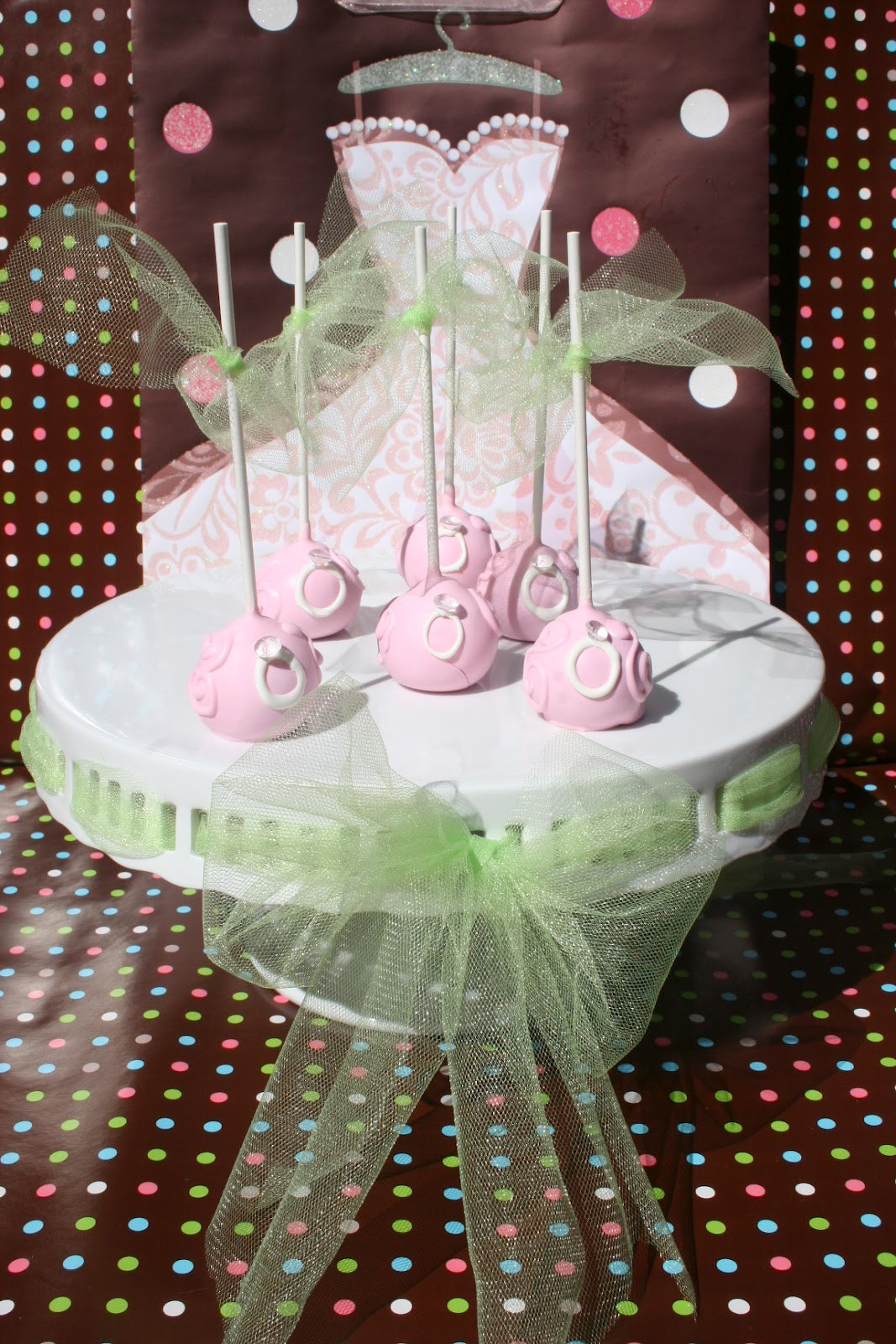 Wedding Shower Cake
 icakepops Bridal Shower Cake Pops