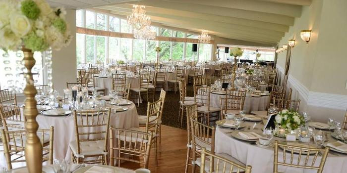 Wedding Venues Wisconsin
 Lake Windsor Country Club Weddings
