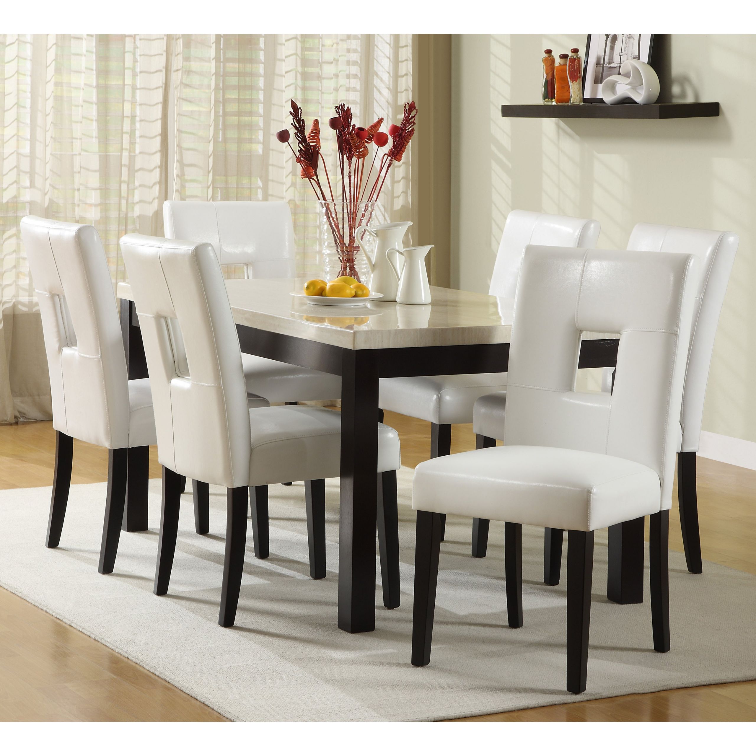 White Kitchen Table Chairs
 Beautiful White Round Kitchen Table and Chairs