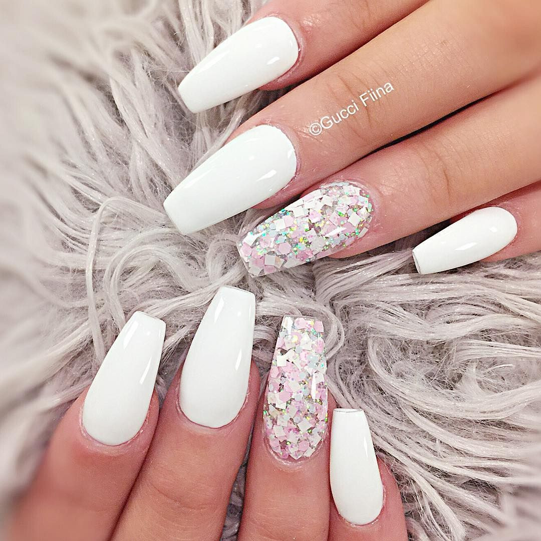 White Nails With Glitter
 Pin on nails