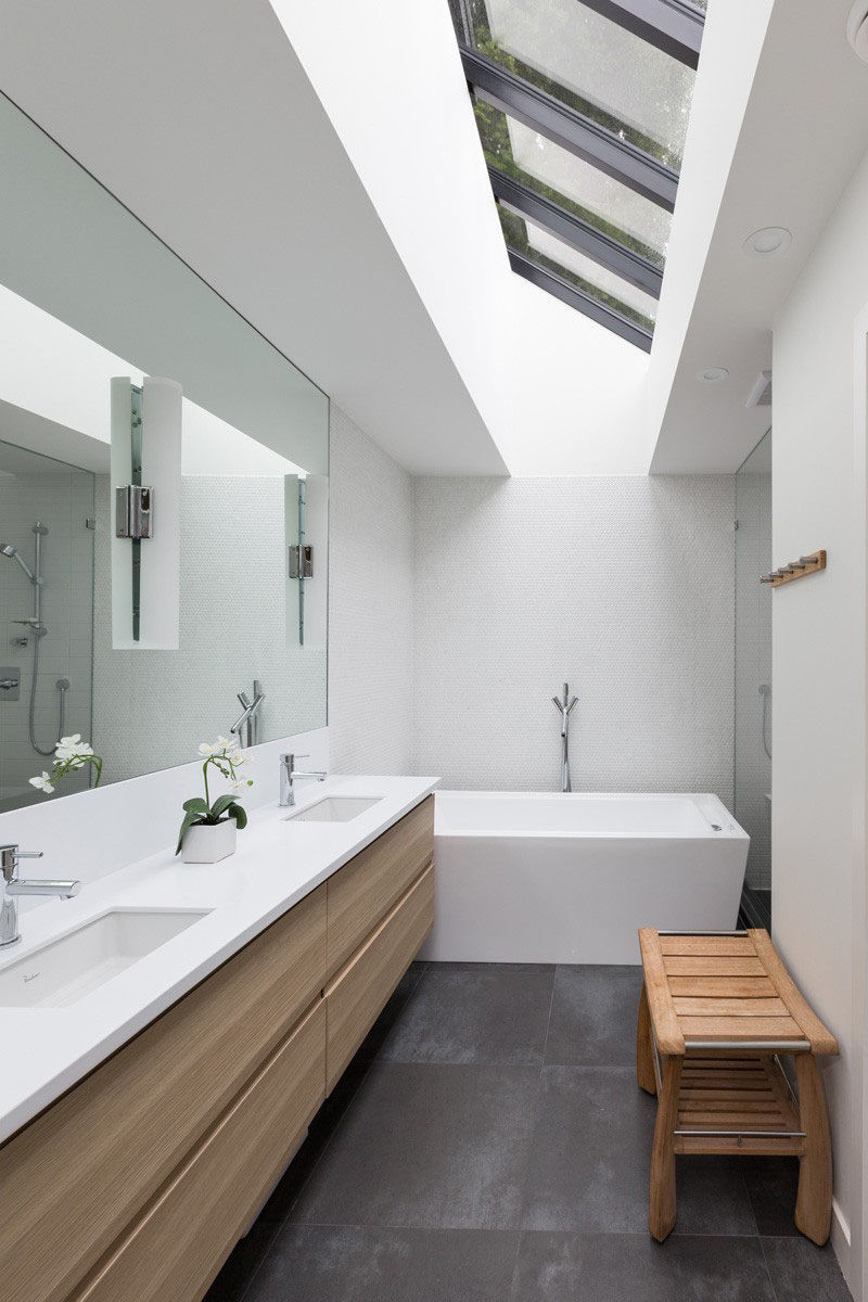Wide Bathroom Mirror
 5 Bathroom Mirror Ideas For A Double Vanity