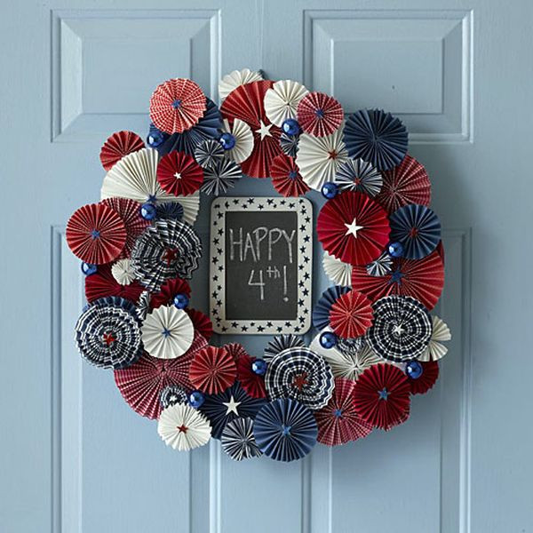 4th Of July Wreath Ideas
 20 Quick and Easy 4th of July Craft Ideas