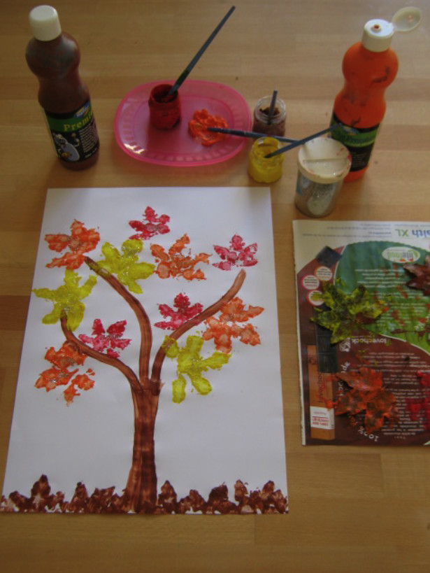 Autumn Arts And Crafts
 art and craft autumn ideas easy arts and crafts ideas