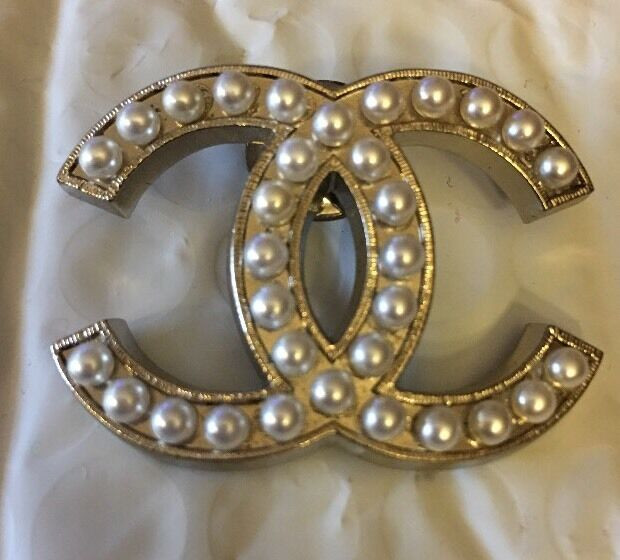 Chanel Brooches
 Chanel Authentic Pearl Brooch Pin