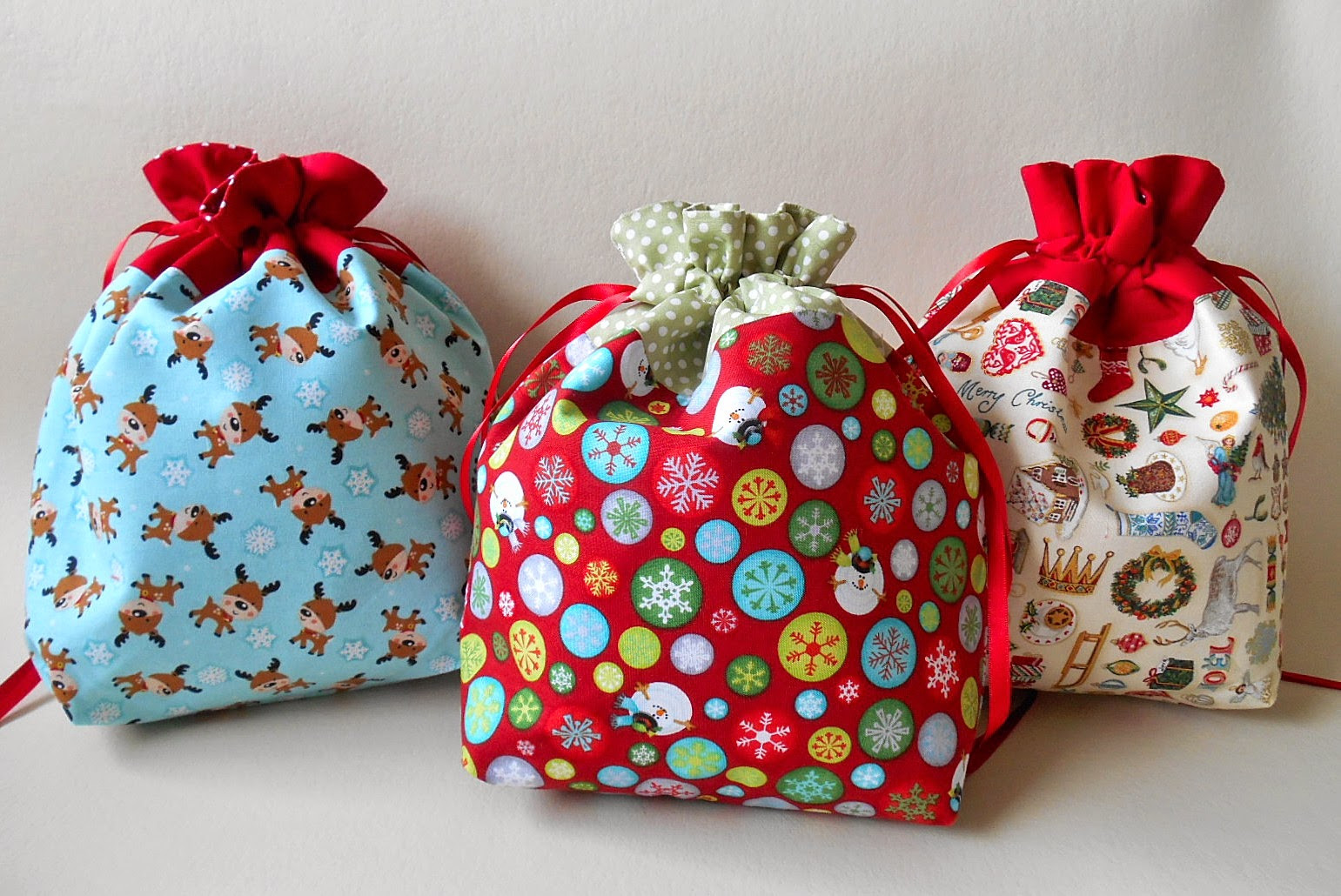 Christmas Gift Bags
 handmade by eva rose Holiday Season Drawstring Gift Bag