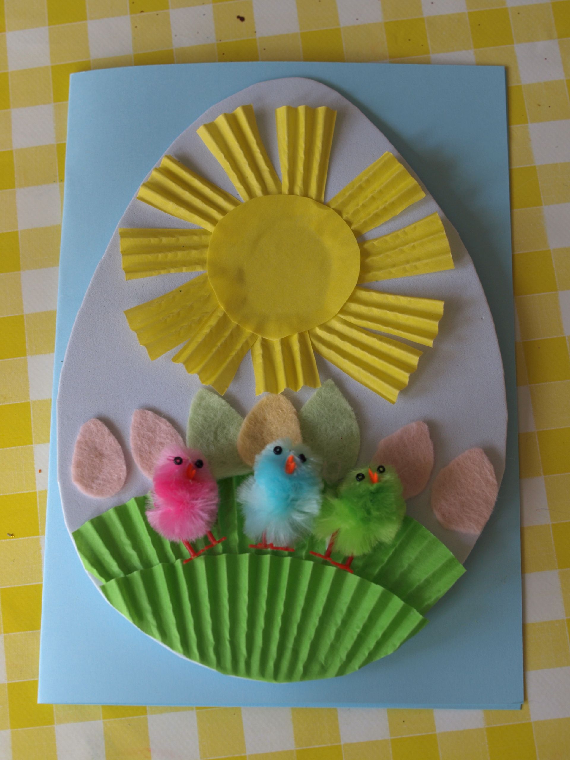 Easter Craft Preschool
 Easter Cards for Preschoolers to Make Here e the Girls