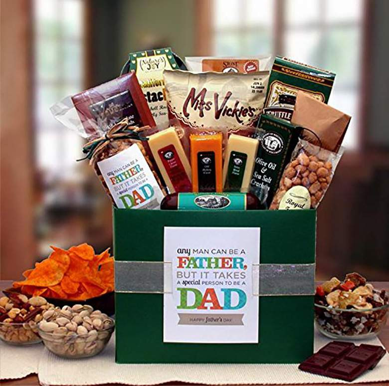Fathers Day Gift Basket
 Top 10 Best Gourmet Food Gifts for Father’s Day