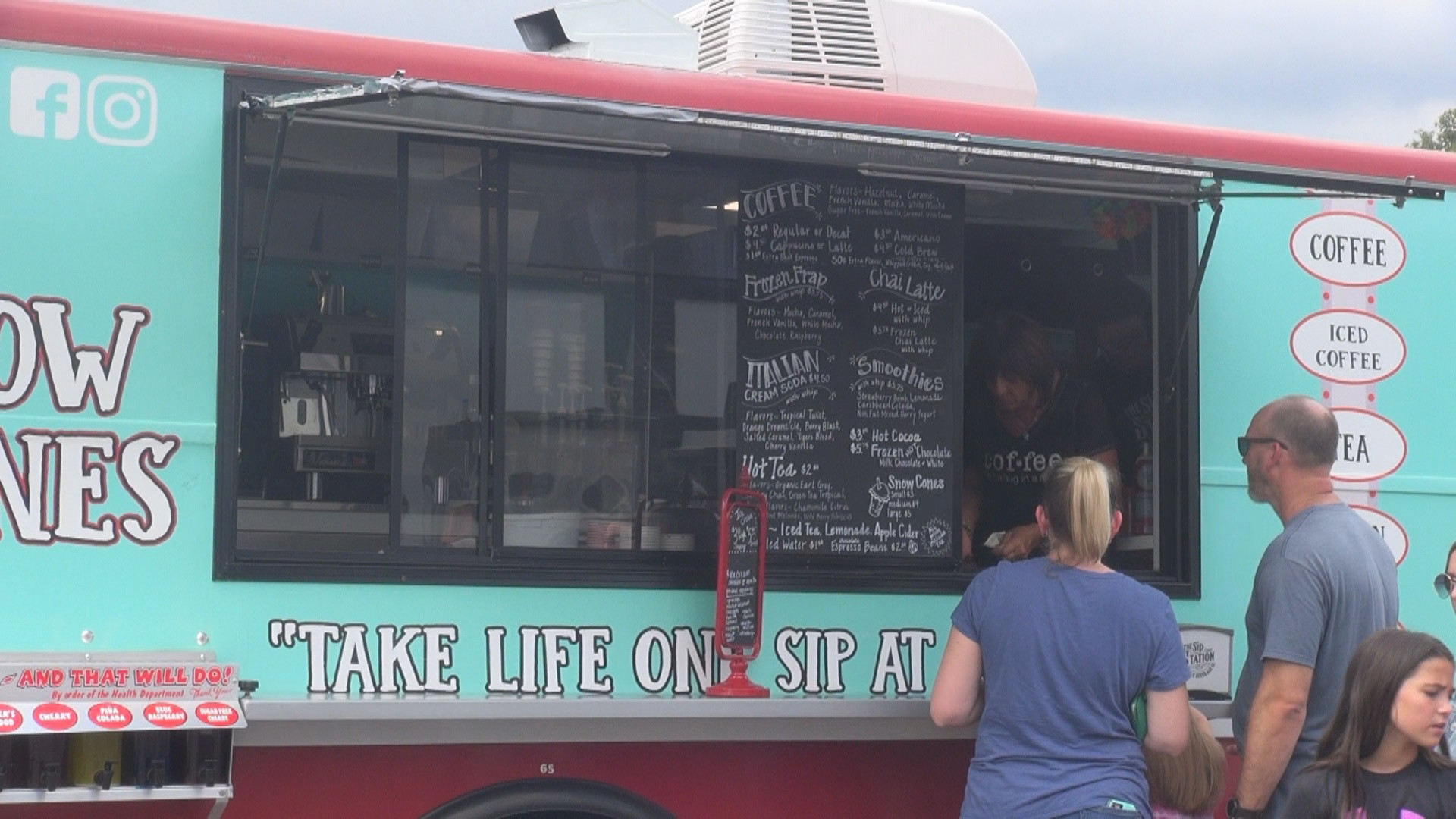 Food Open On Labor Day
 Sabraton business hosts Labor Day food truck festival