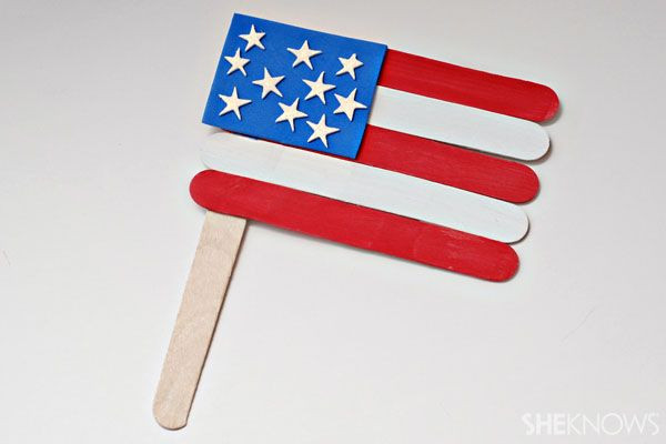 Memorial Day Arts And Craft
 Get ready for Memorial Day with these star spangled and