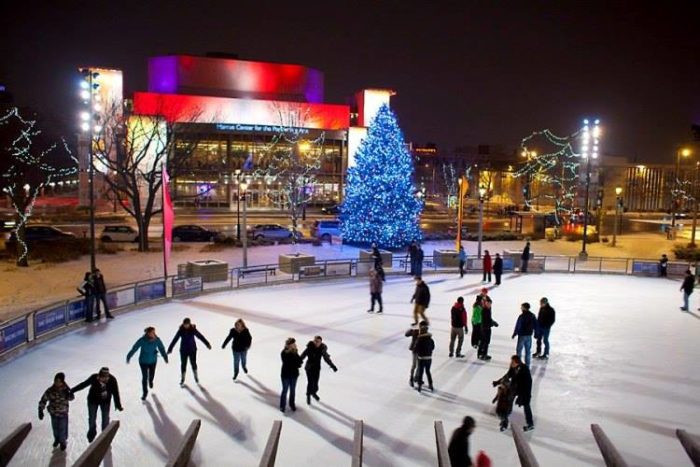 Milwaukee Winter Activities
 8 Best Places To Visit This Winter In Milwaukee